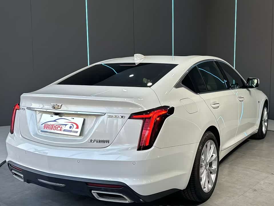 Cadillac CT5