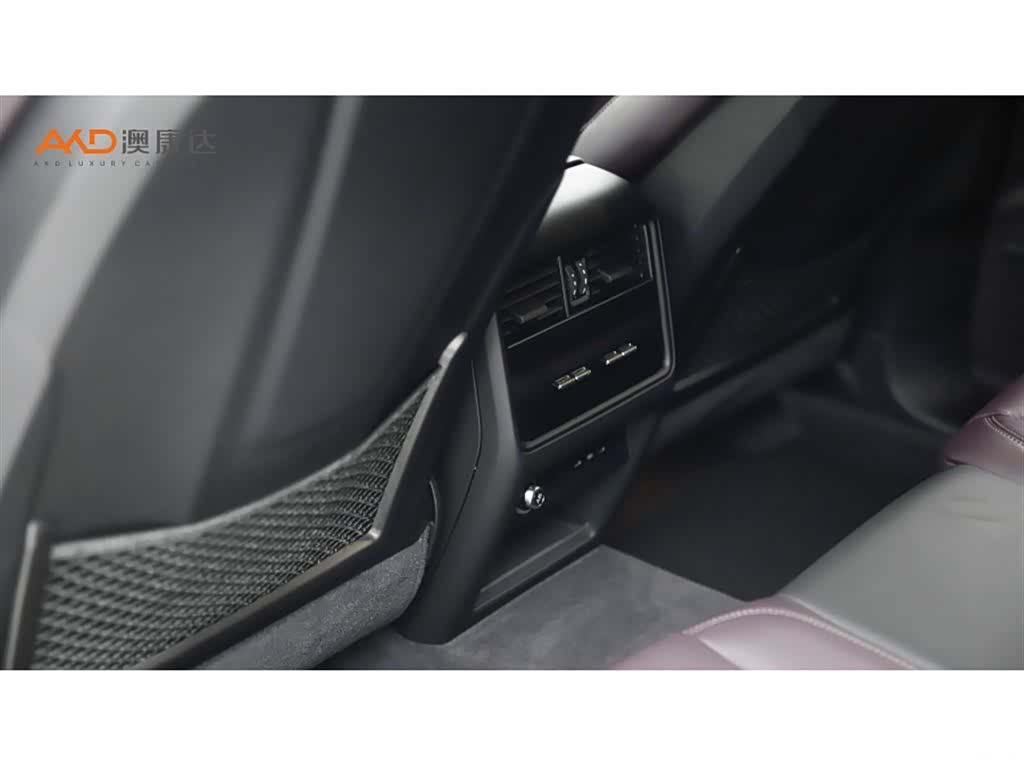 Porsche Cayenne, 2024 9