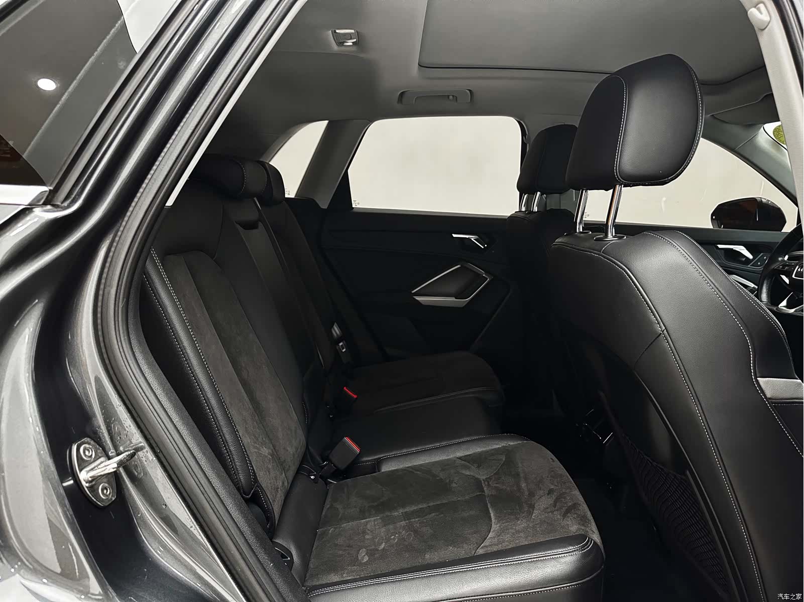 Audi Q3, 2021 15