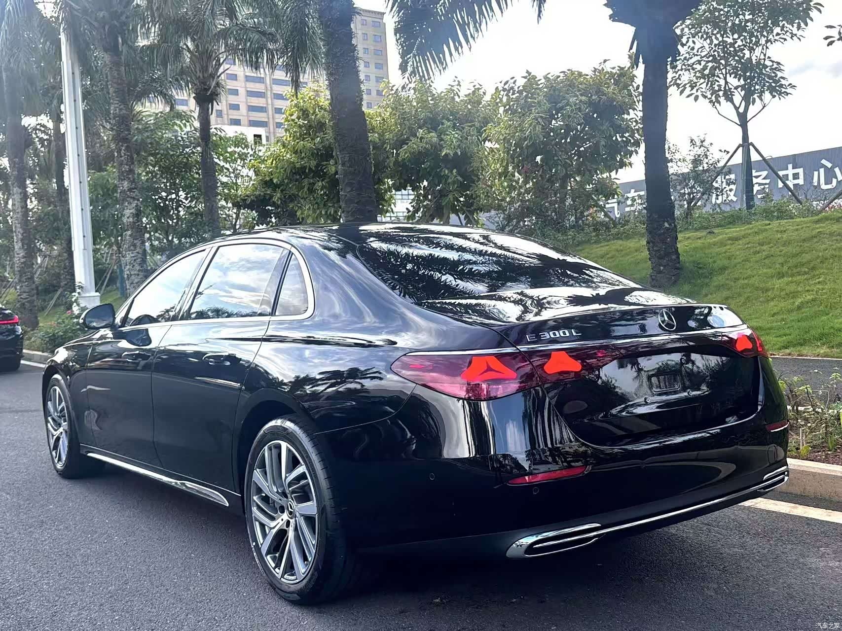 Mercedes-Benz E-Class, 2025 9