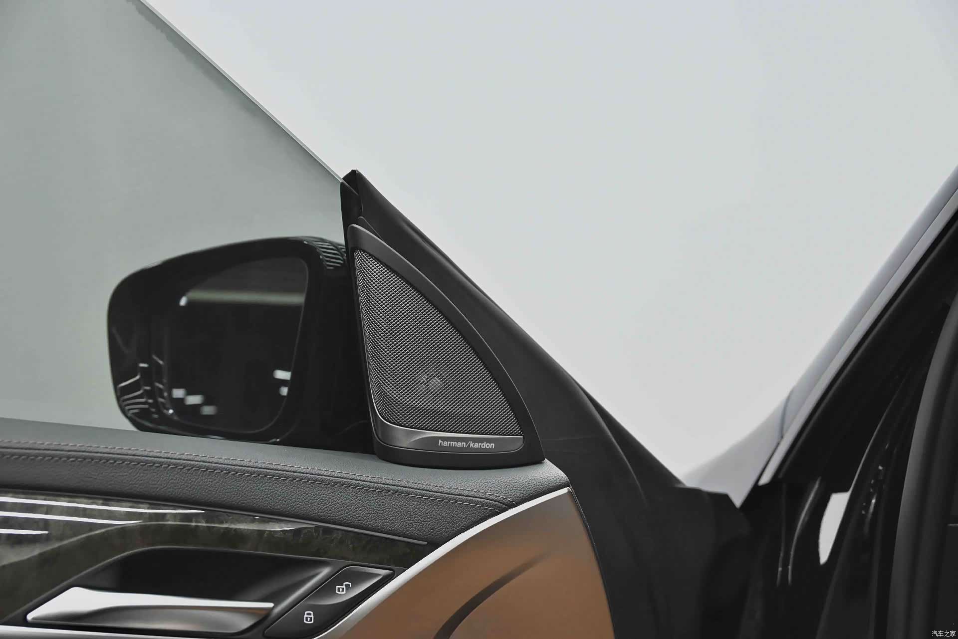 BMW 6 Series GT, 2024 20