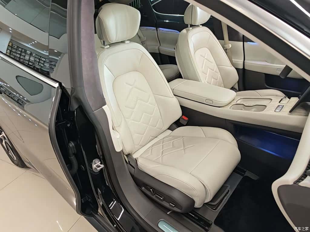 NIO ET7, 2022 25