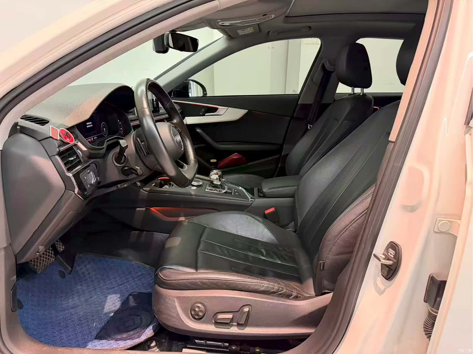 Audi A4L, 2019 6