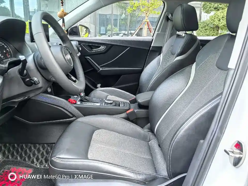 Audi Q2L Audi Q2L