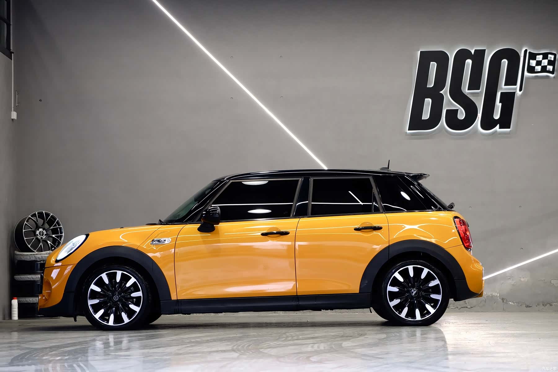 Mini Cooper, 2015 3