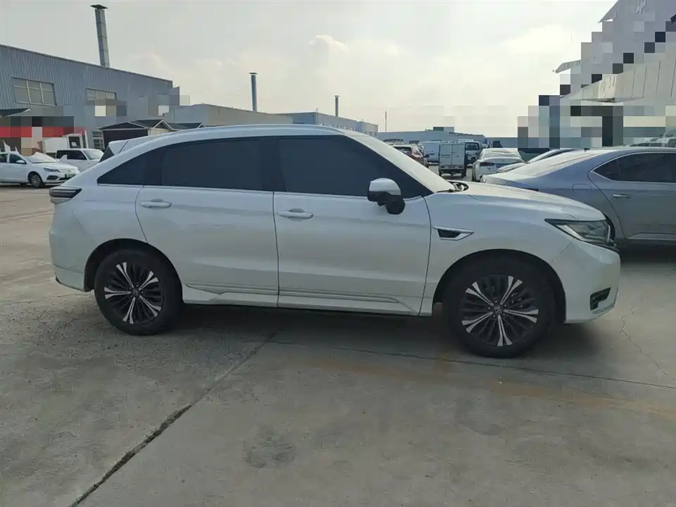 Honda UR-V Honda UR-V