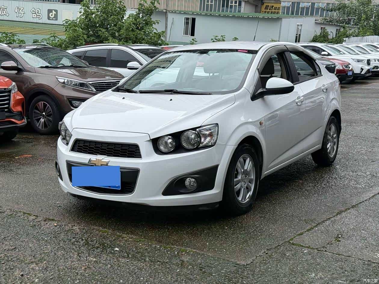 Chevrolet SE, 2014 1