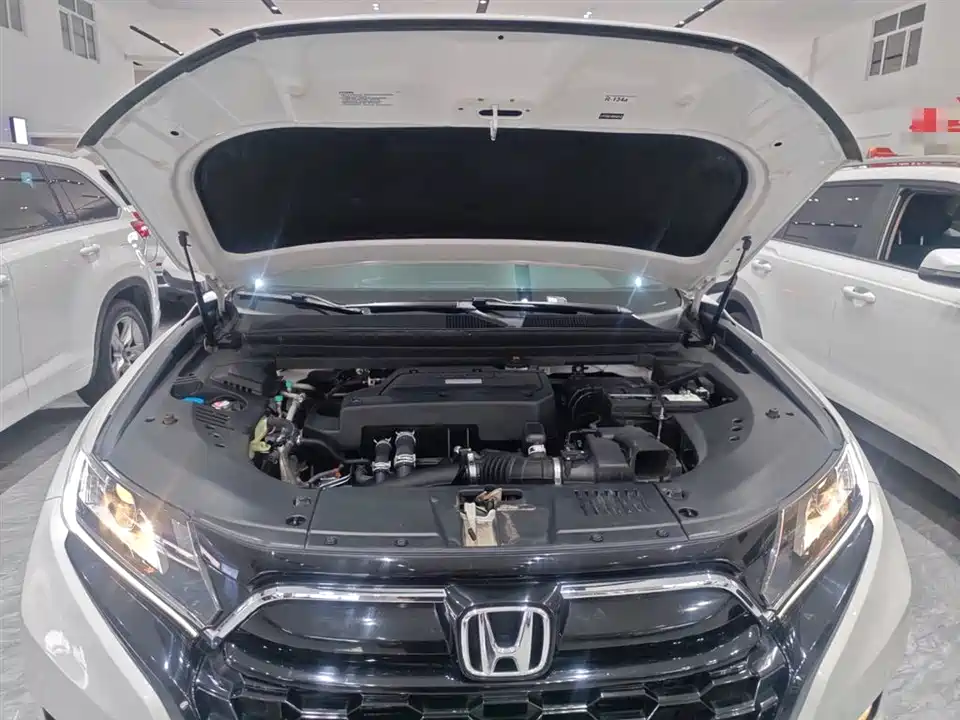Honda UR-V Honda UR-V