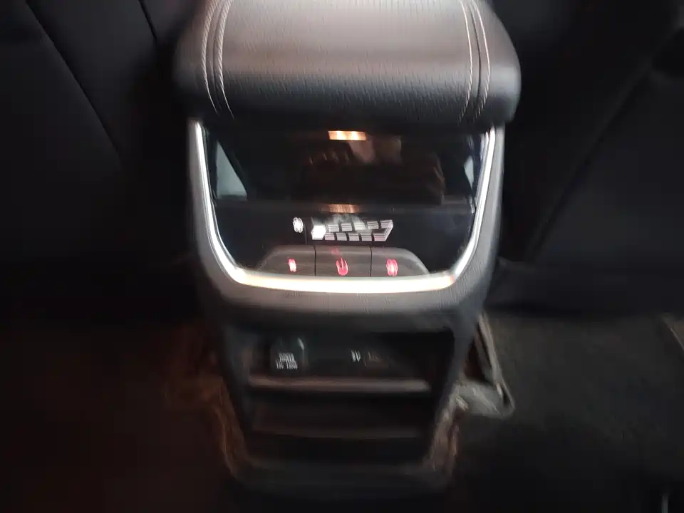 MAXUS Chase G50