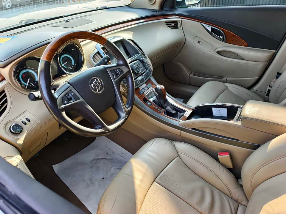 Buick Lacrosse
