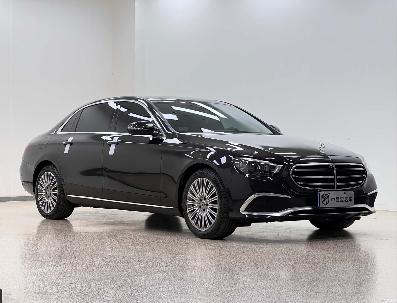 Mercedes-Benz E-Class, 2021 3