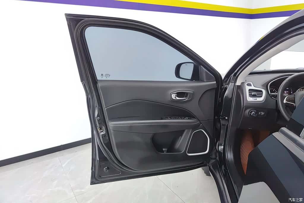 Jeep Compass, 2020 7