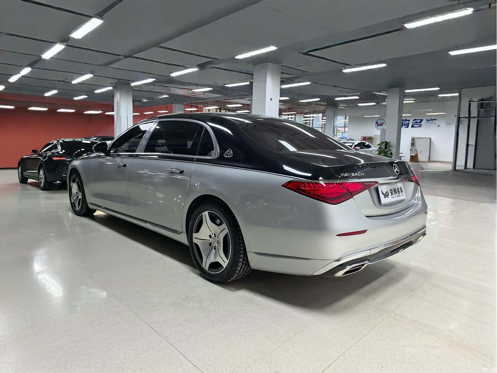 Maybach S-Class, 2022 все фото