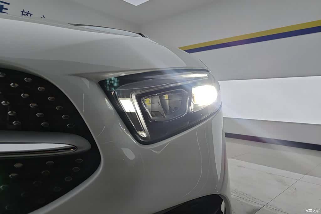 Mercedes-Benz A-Class, 2023 все фото