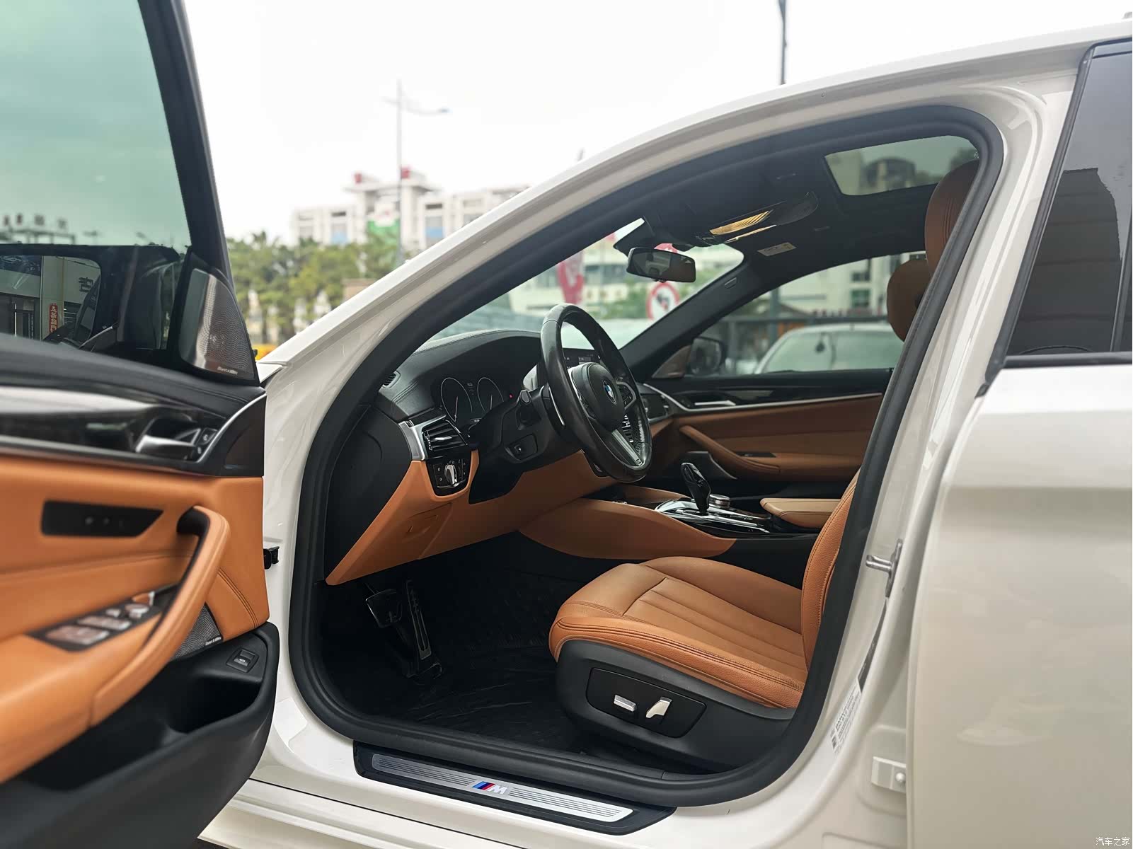 BMW 5 Series, 2019 8