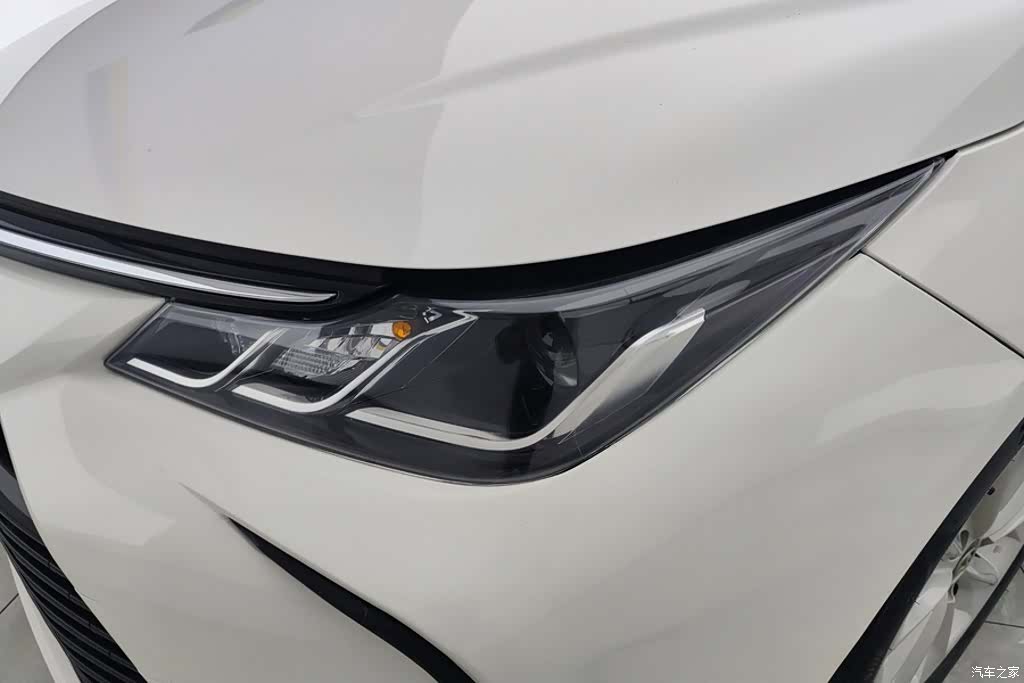 Toyota Corolla, 2021 все фото