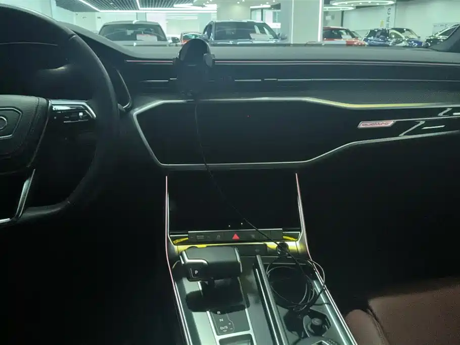 Audi A7L Audi A7L