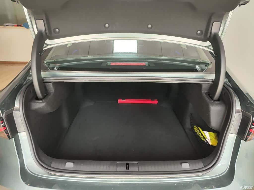 Chery Arrizo 8, 2025 19