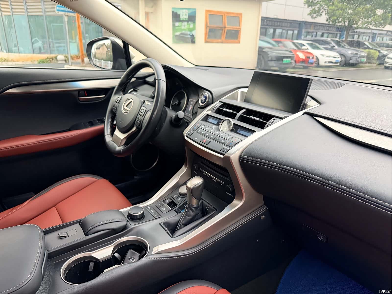 Lexus NX, 2017 7