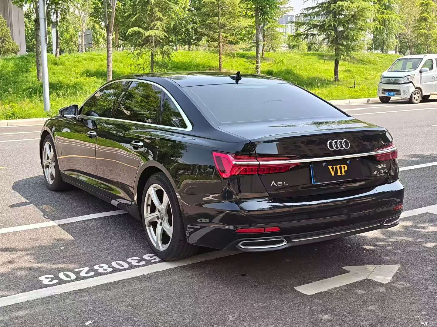 Audi A6L, 2020 9