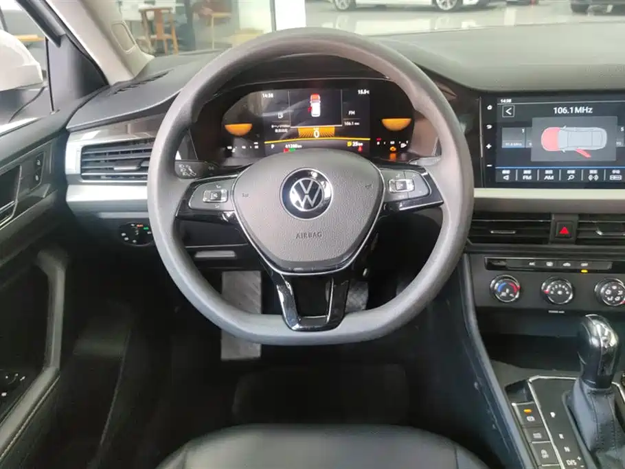 Volkswagen Lavida