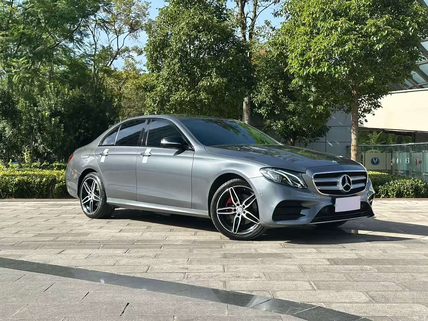 Mercedes-Benz E-Class, 2017 3