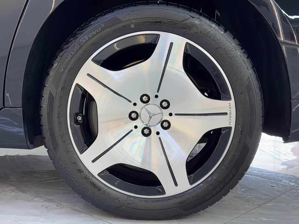 Mercedes-Benz Maybach S-class