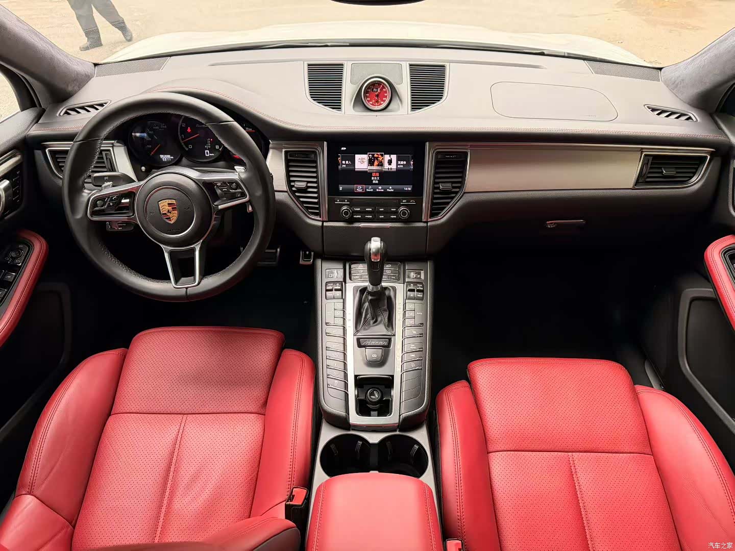 Porsche Macan, 2016 8
