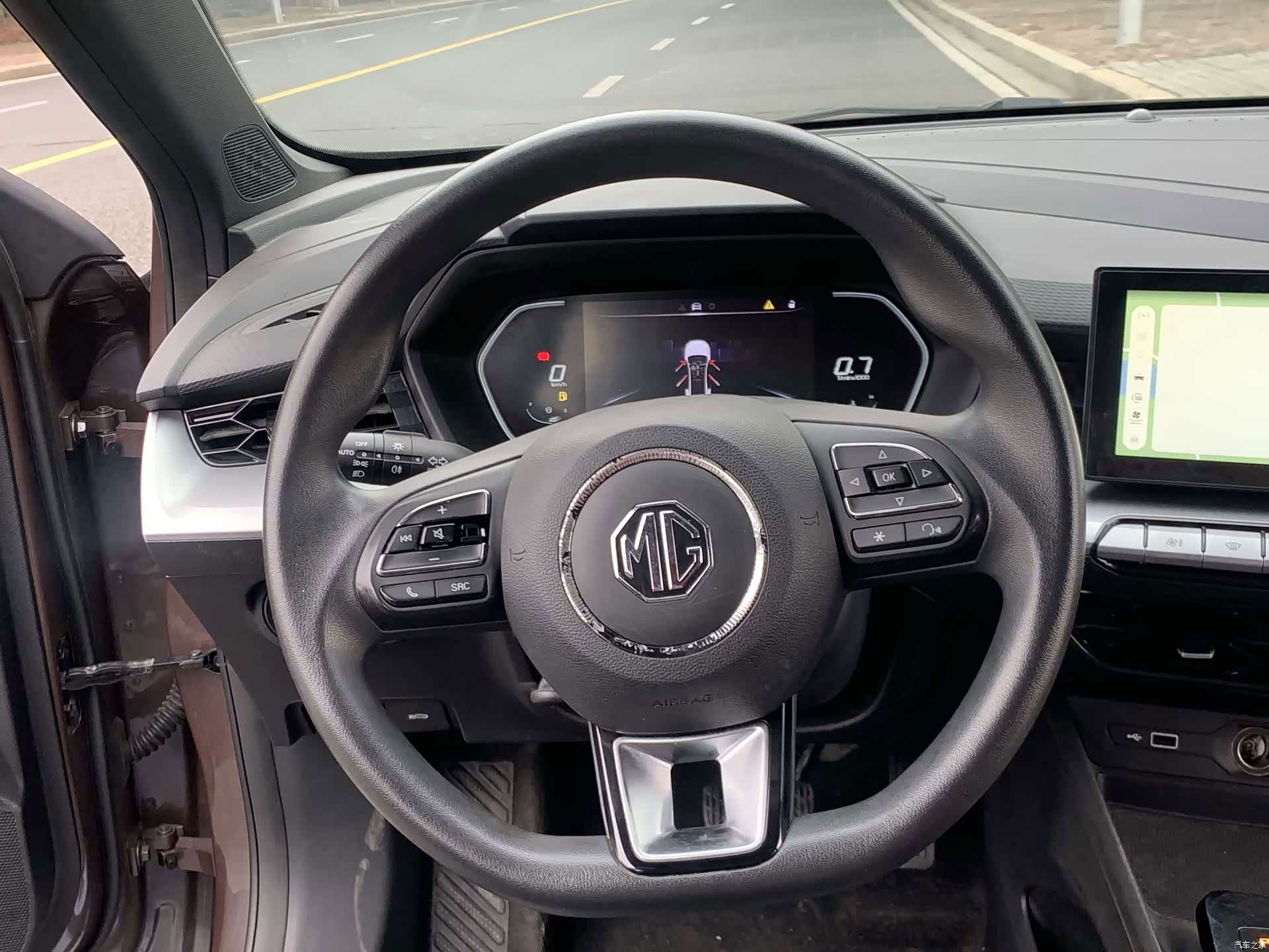 MG MG5, 2022 15