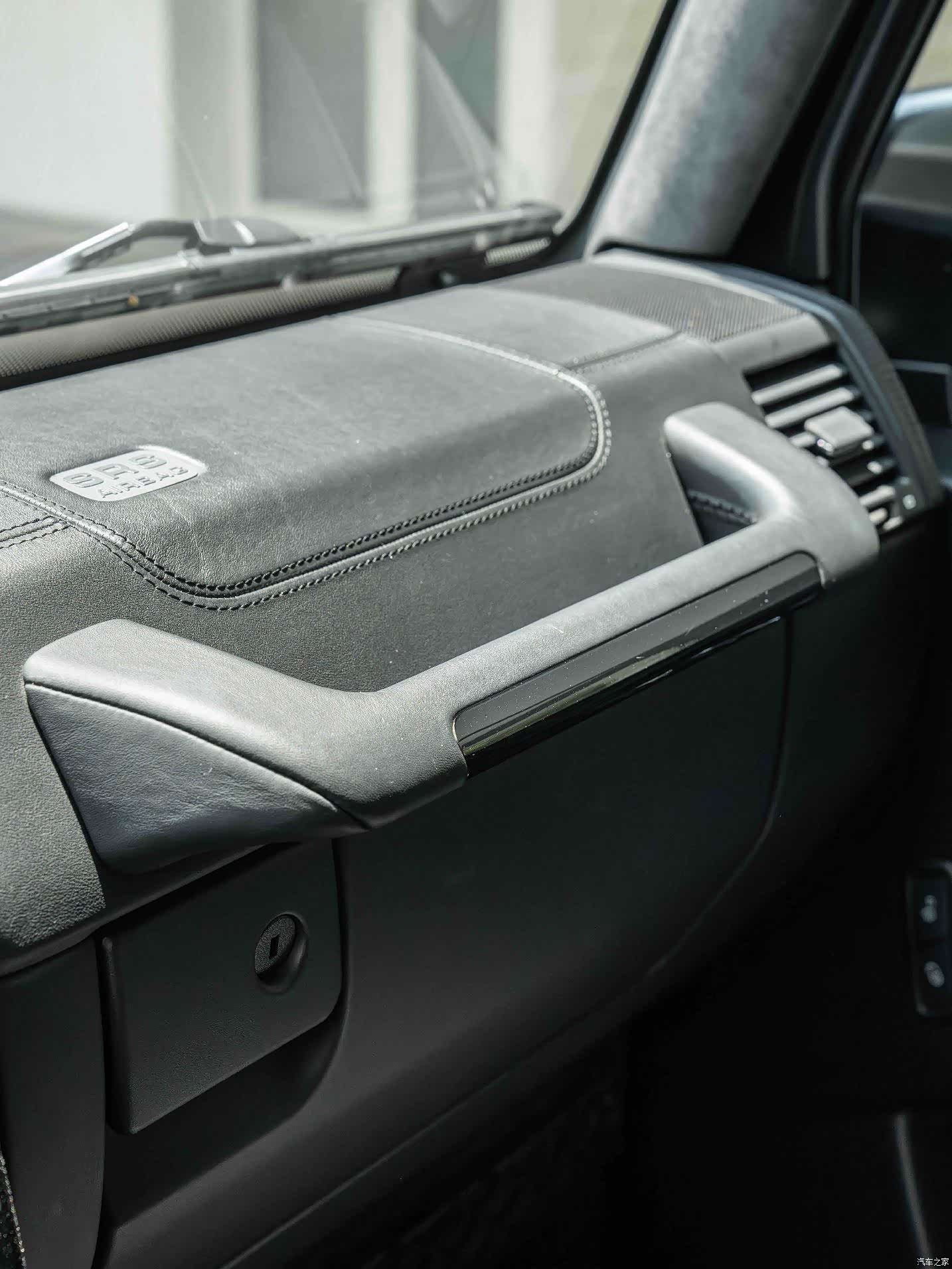 Mercedes-Benz G-Class, 2013 16