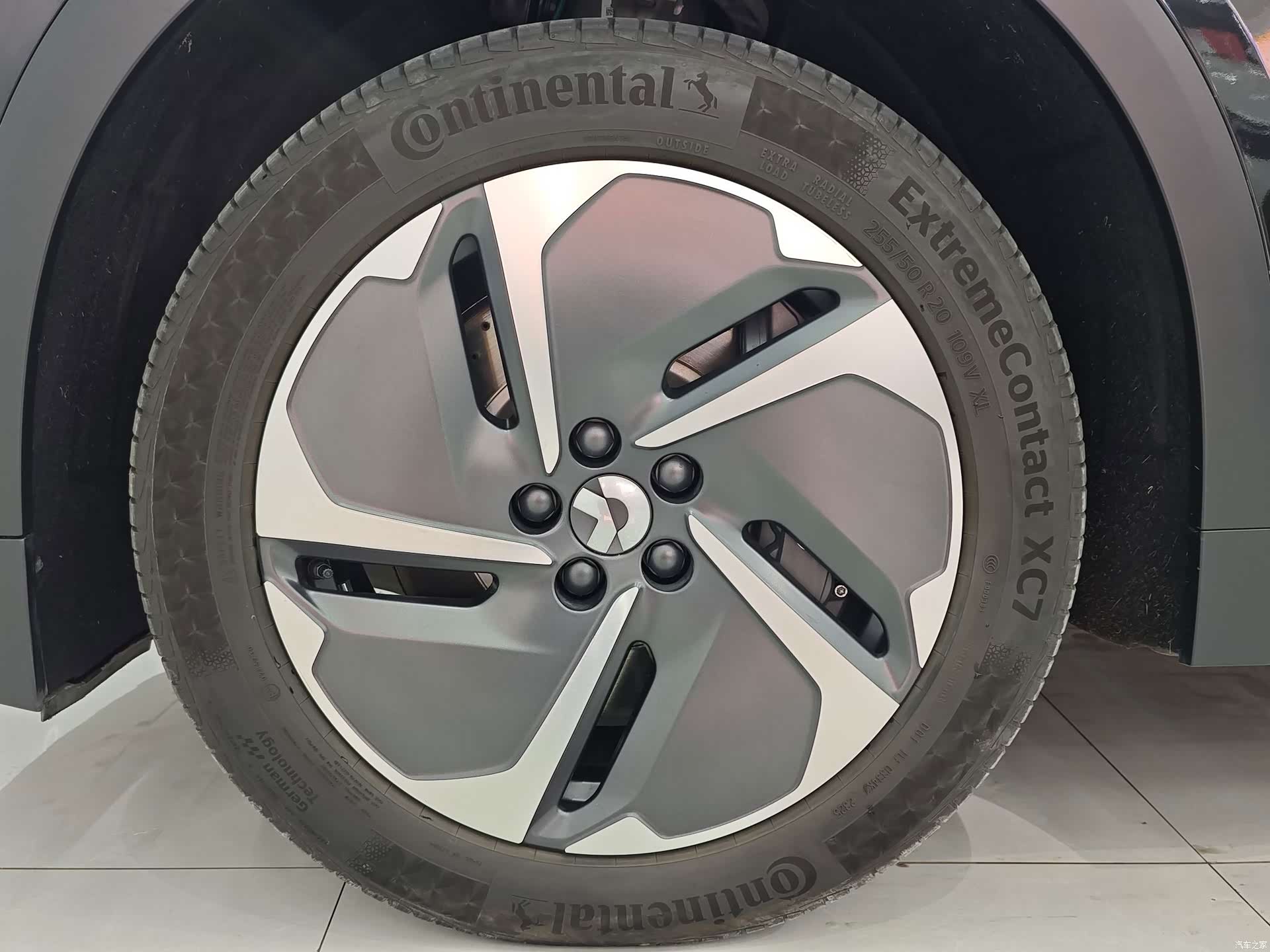 NIO ES8, 2023 10