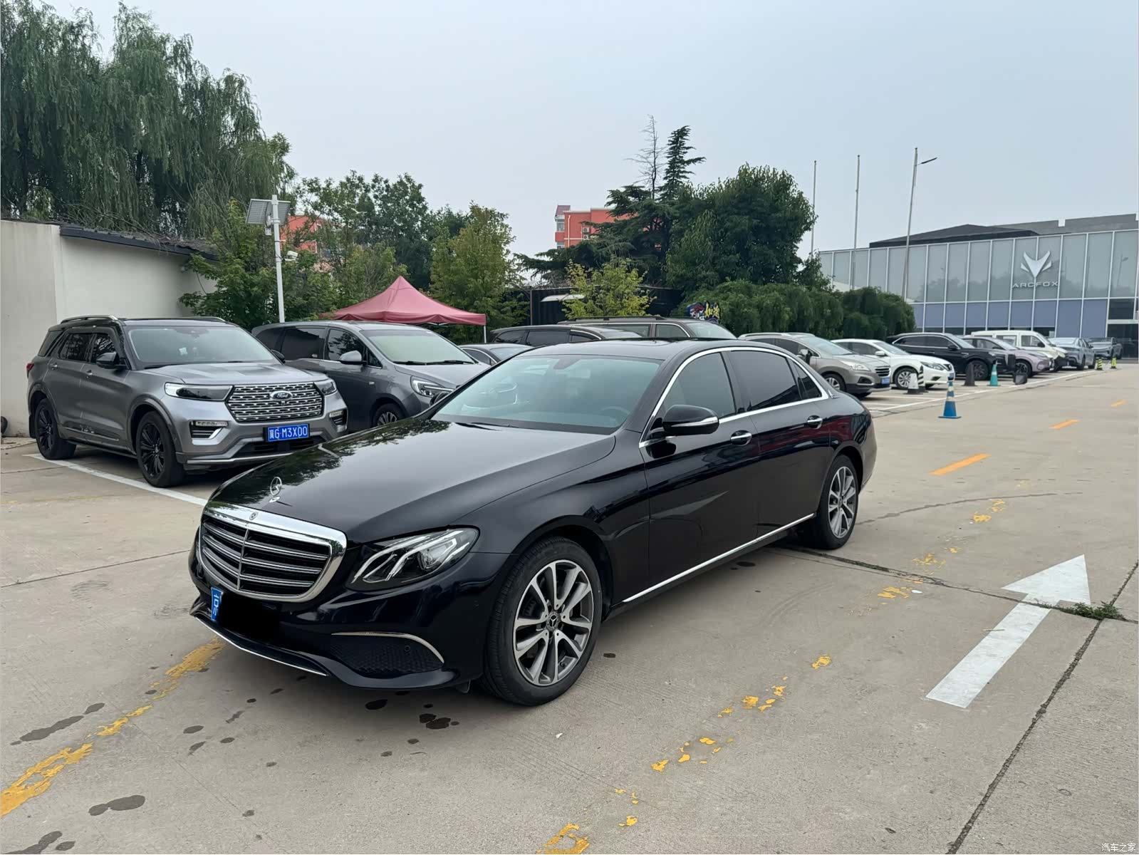 Mercedes-Benz E-Class, 2019 3