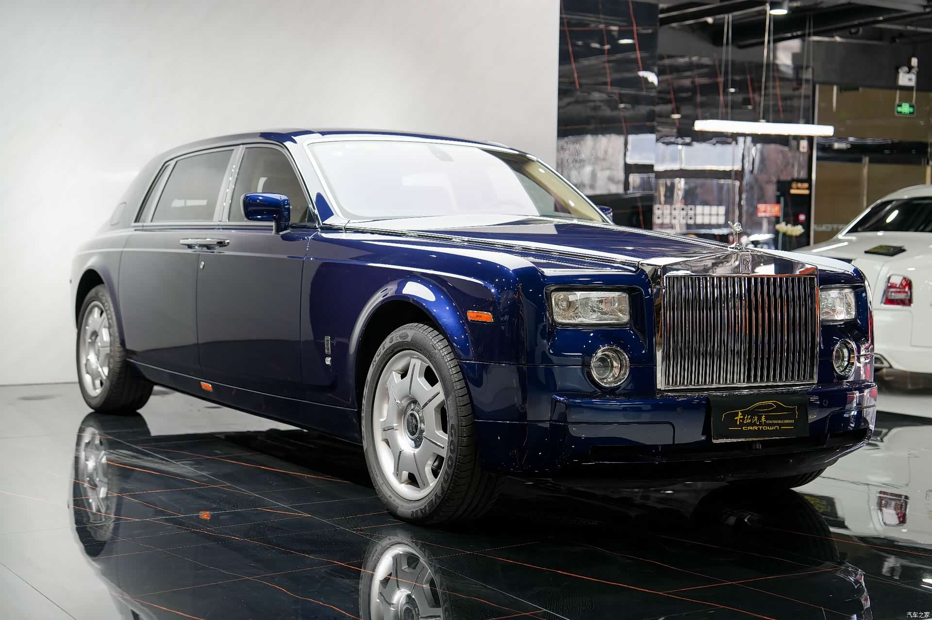 Rolls-Royce Phantom, 2008 3
