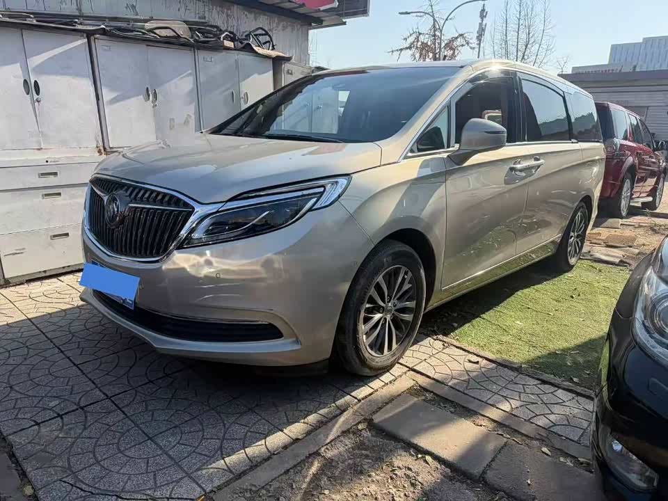Buick GL8