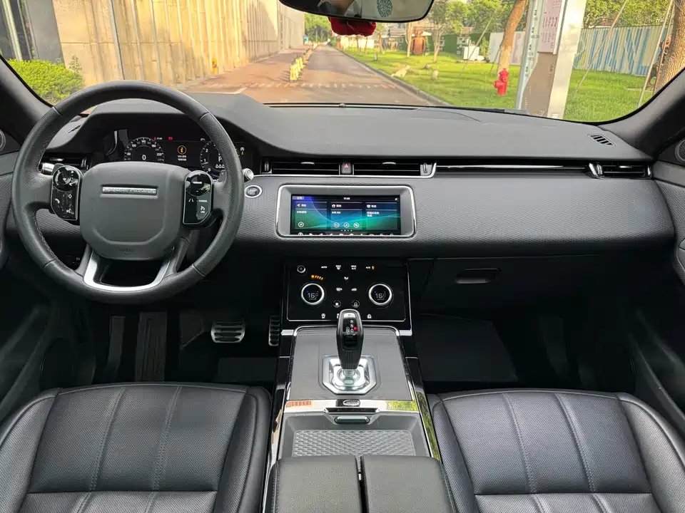 Land Rover Range Rover Aurora Land Rover Range Rover Aurora