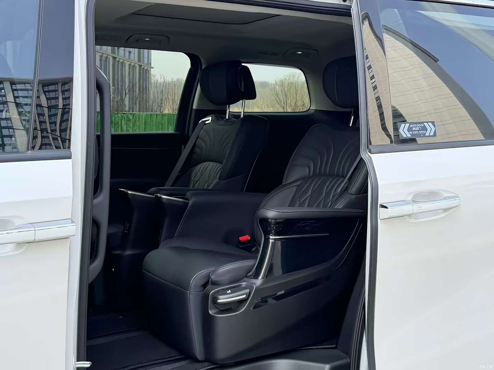 Trumpchi M8, 2024 8