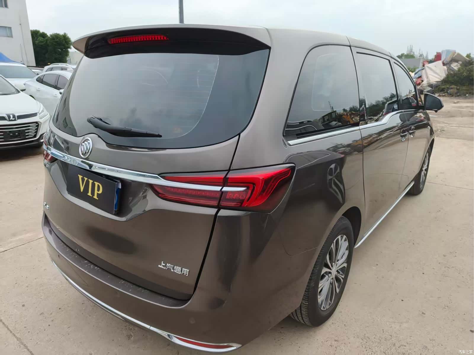 Buick GL8, 2023 9