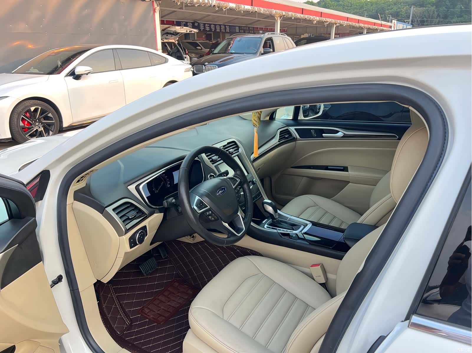 Ford Mondeo, 2015 8