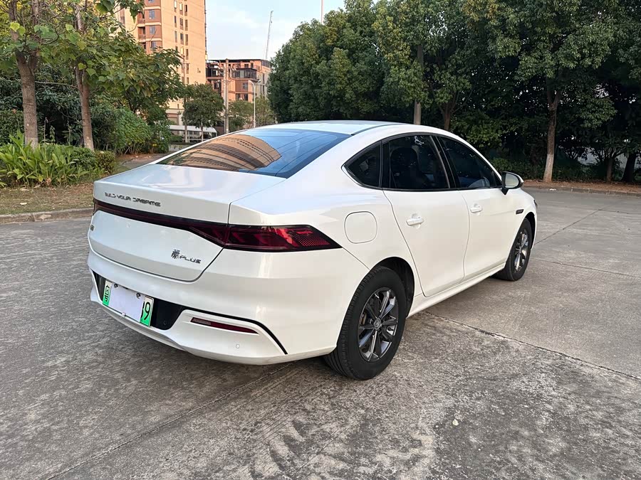 BYD Qin PLUS 2022, фото 17