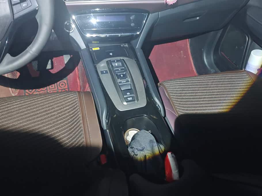 CIIMO Dongfeng Honda M-NV