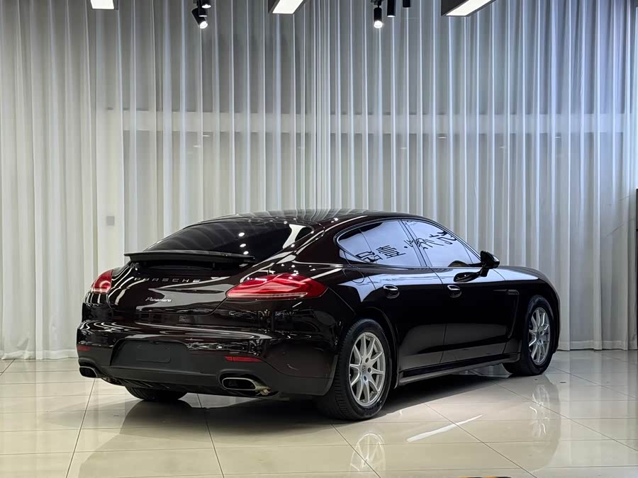Porsche Panamera 2015, фото 3