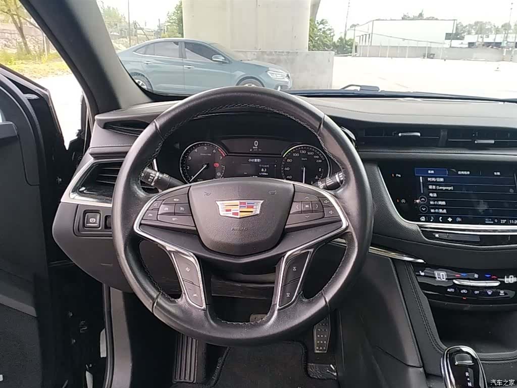 Cadillac XT5, 2022 11