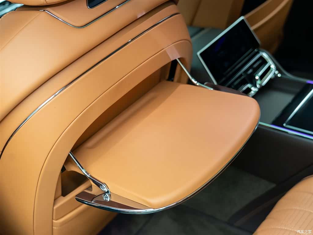 Bentley Flying Spur, 2022 19