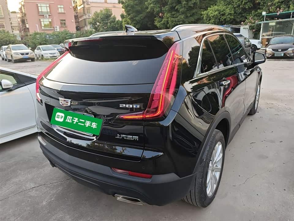 Cadillac XT4