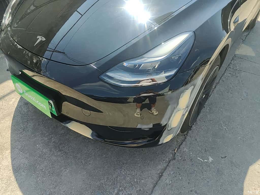 Tesla Model Y, 2022 24