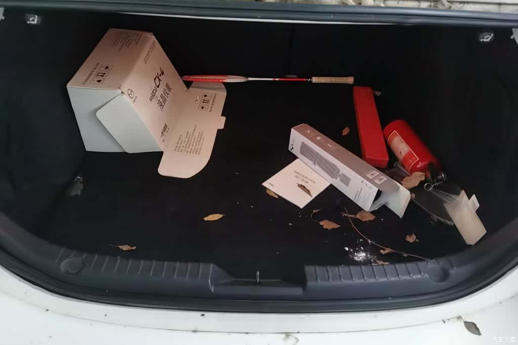 Mazda Mazda3, 2017 4