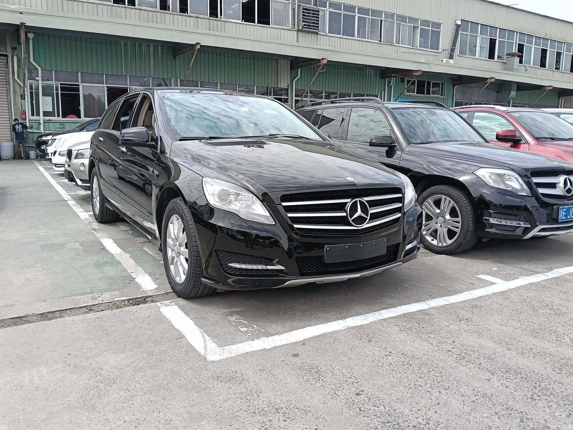 Mercedes-Benz R-Class, 2012 3