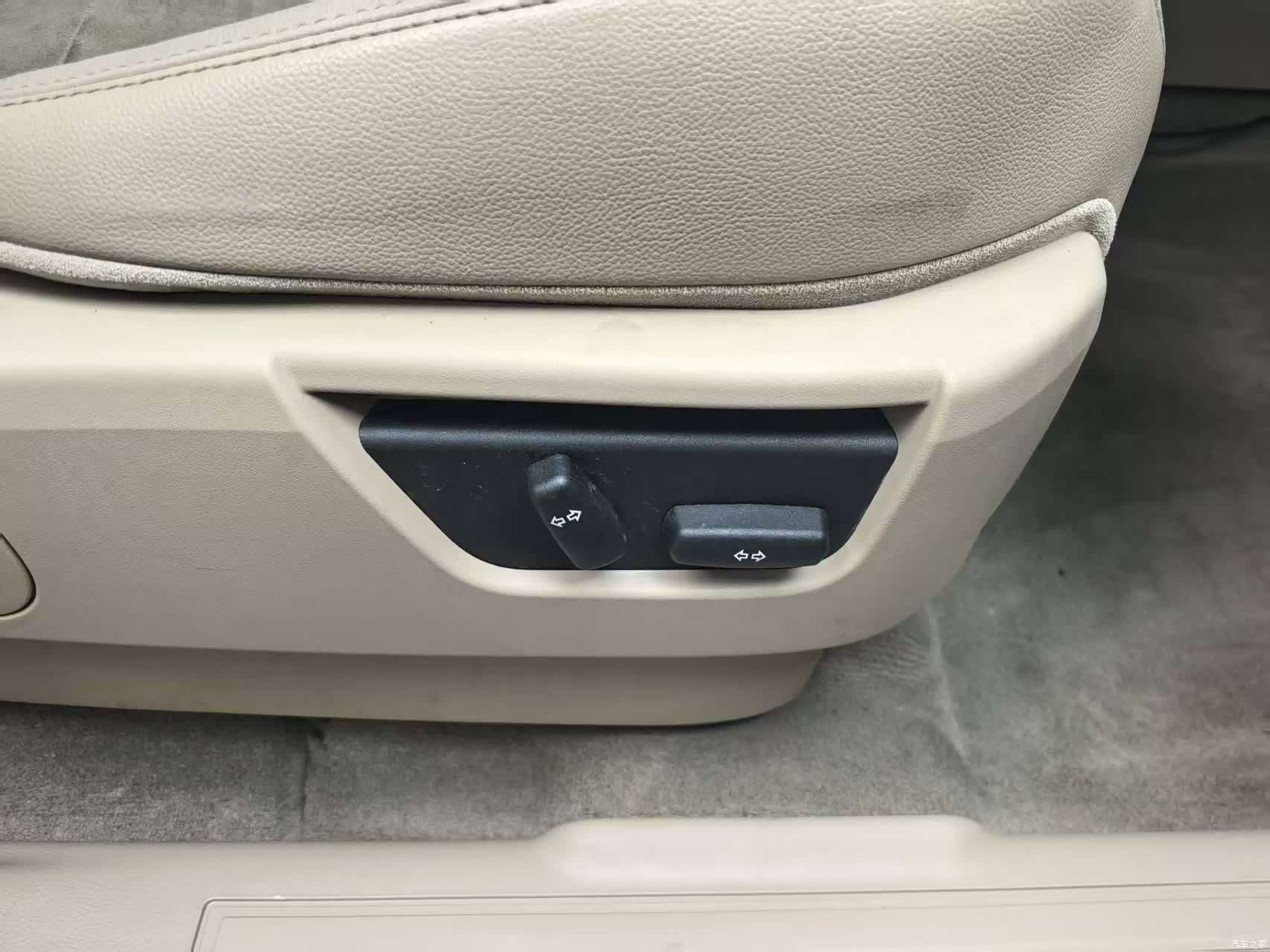 Land Rover Si4, 2012 12