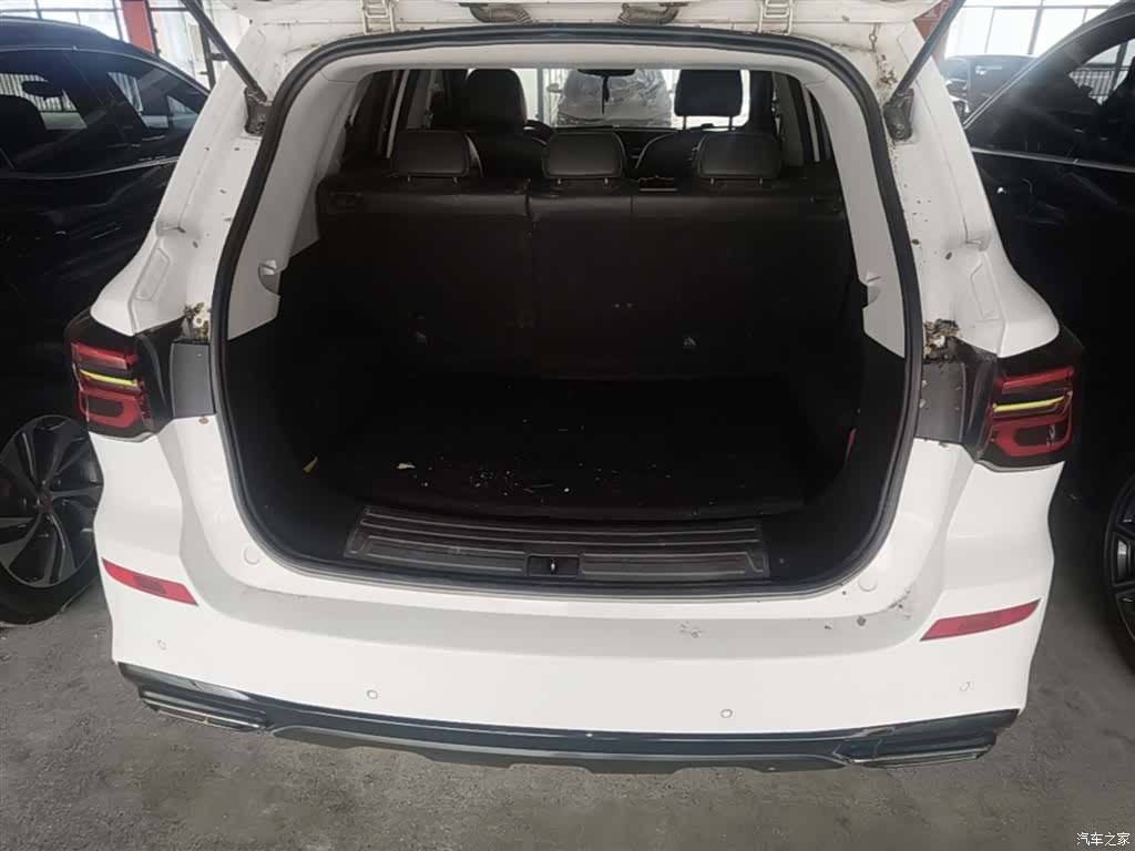 Roewe RX5, 2022 19