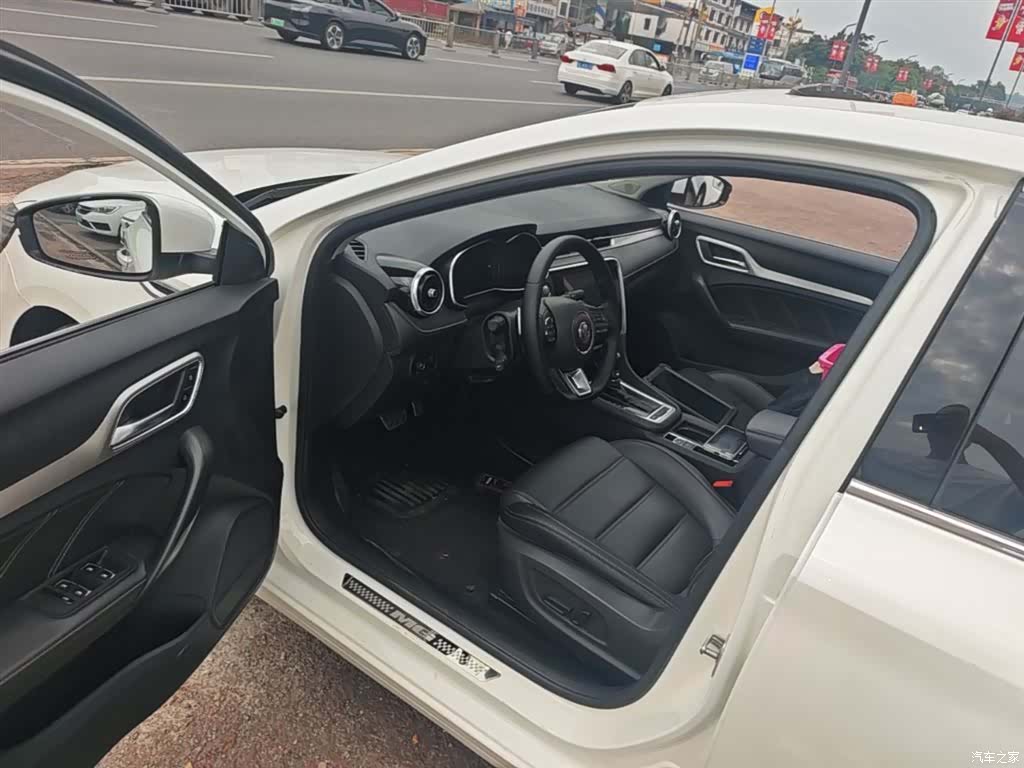 MG MG6, 2018 16